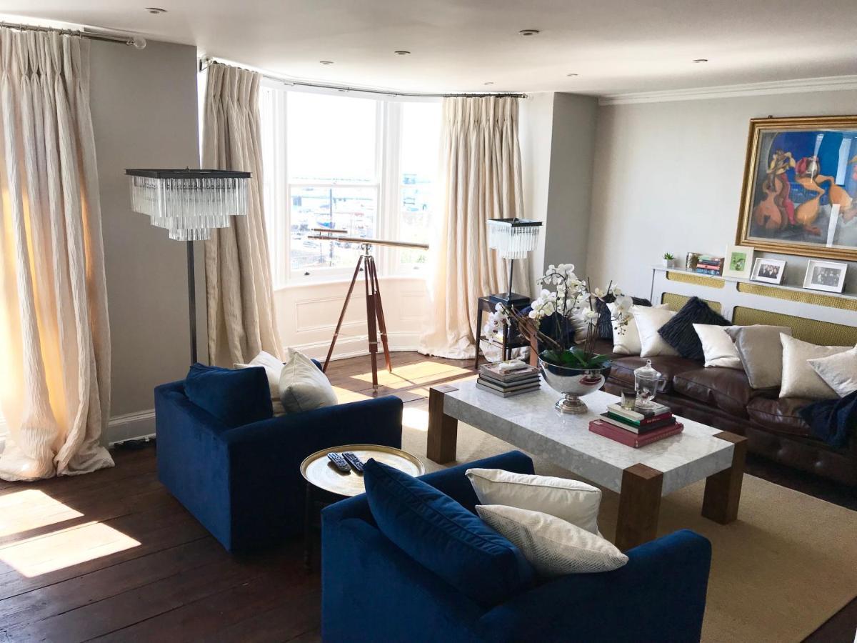 Marina Retreat - Stunning 4 Bedroom, 3 Bathroom House With Harbour Views! 拉姆斯盖特 外观 照片